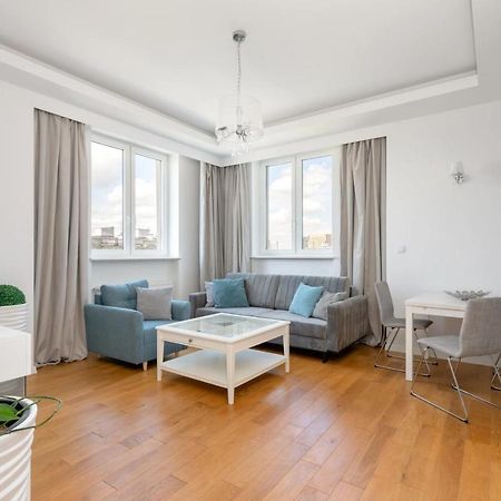 Przestronny Apartament Z Widokiem Na Miasto W Warszawie Warszawa Eksteriør billede