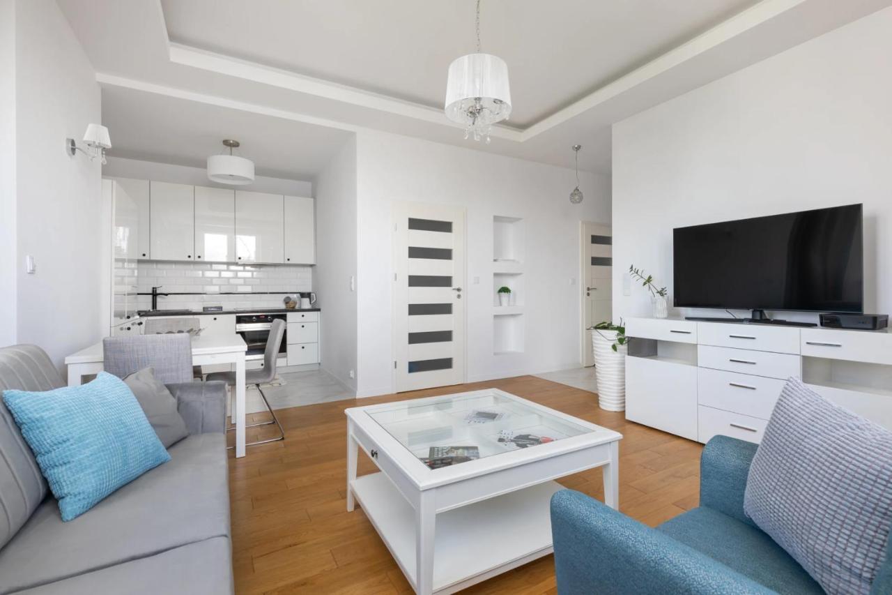 Przestronny Apartament Z Widokiem Na Miasto W Warszawie Warszawa Eksteriør billede